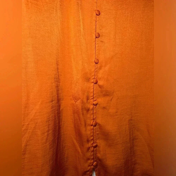 Ava & Viv Soft and Silky Blouse Plus 1X NWT Rust Color flowy Long Sleeve Satiny - Picture 7 of 7